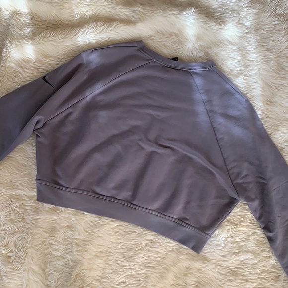 NIKE Cropped Sweatshirt - Picture 4 of 4
